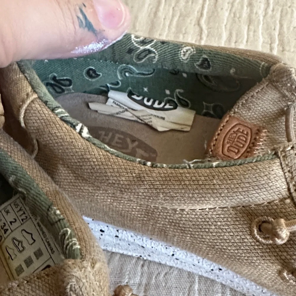 Hey Dude Kids Tan Shoes youth size 2